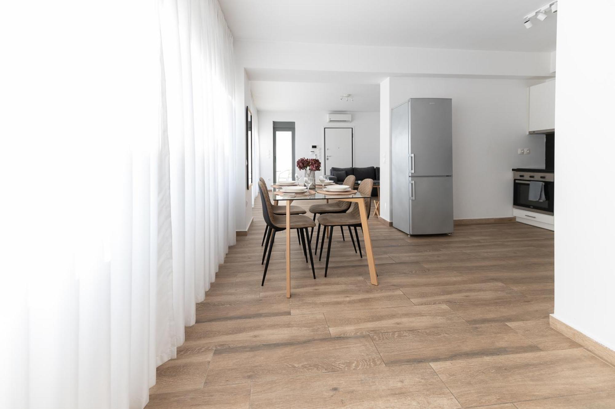 Stylish Spacious Apartment In Palaio Faliro Atena Exterior foto